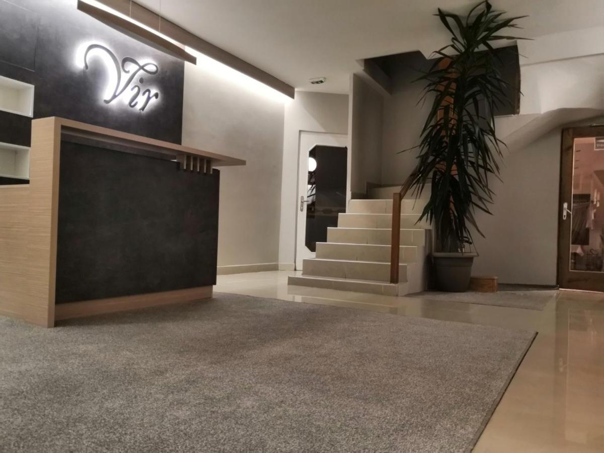 Garni Hotel Vir Vrnjacka Banja Luaran gambar