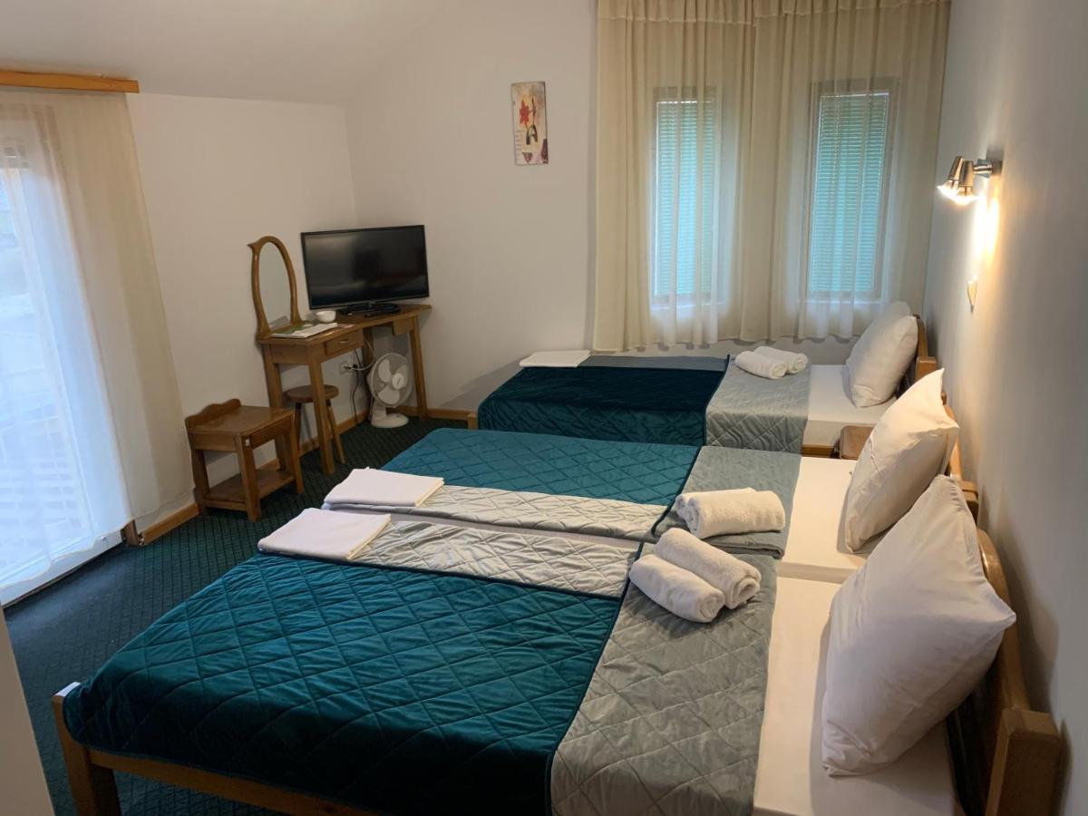 Garni Hotel Vir Vrnjacka Banja Luaran gambar