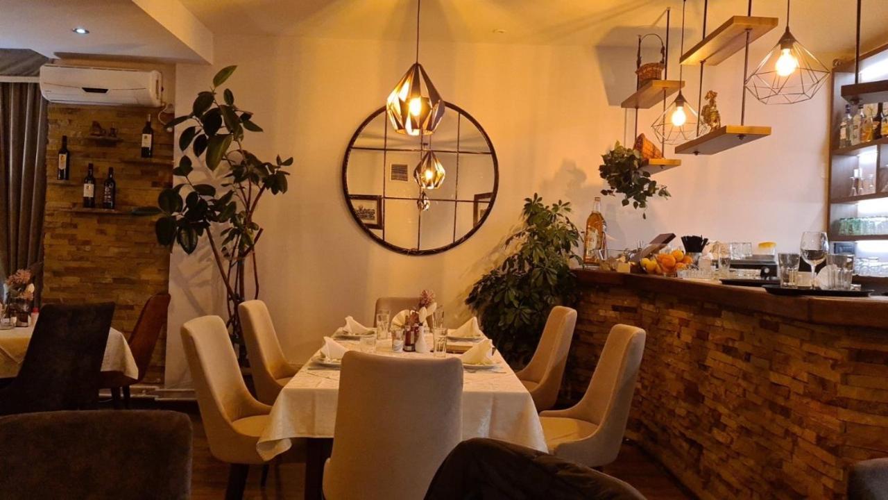 Garni Hotel Vir Vrnjacka Banja Luaran gambar
